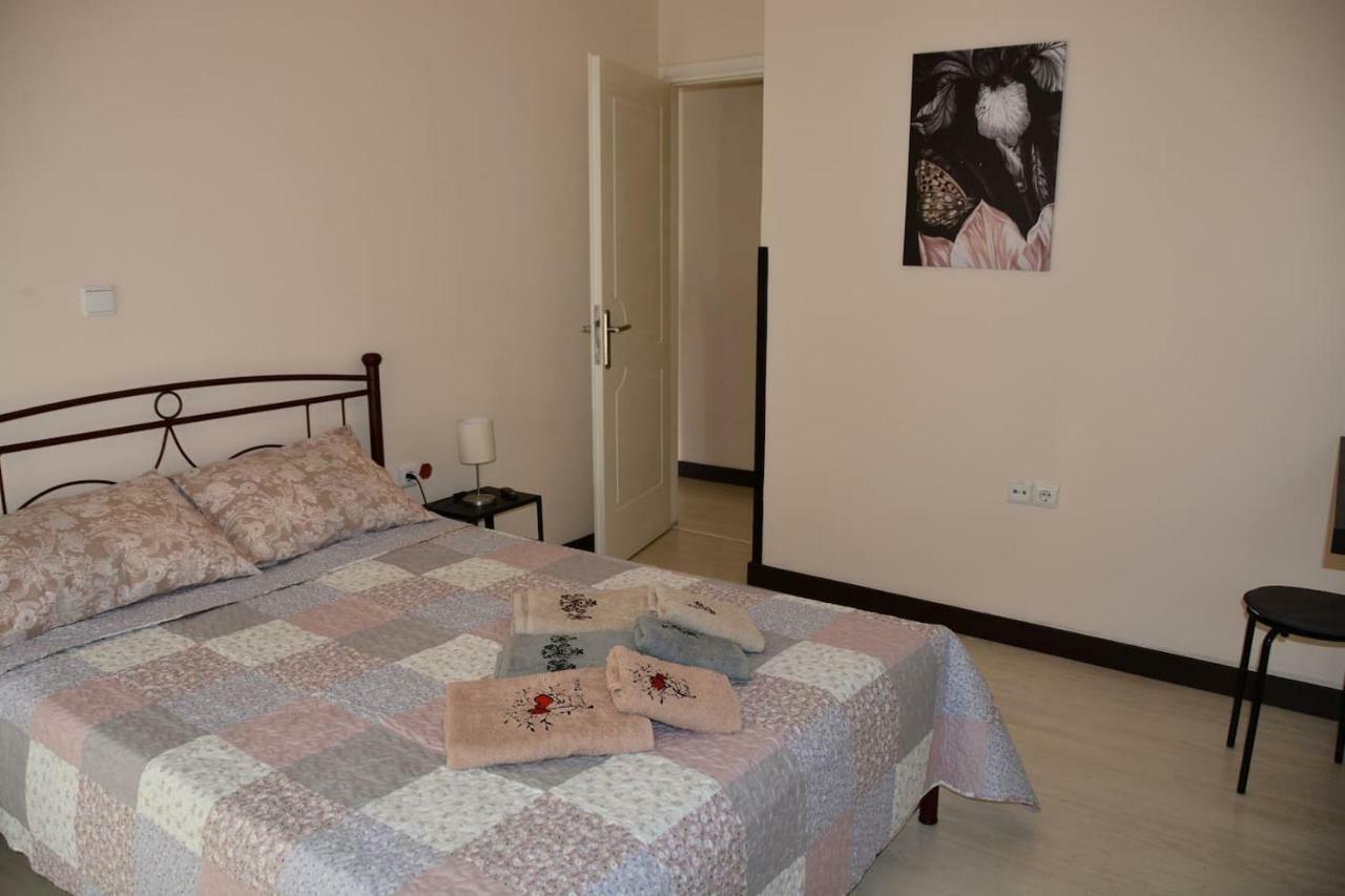 Modern Apartment, 5΄ Walk From Central Metro Station Athen Eksteriør bilde