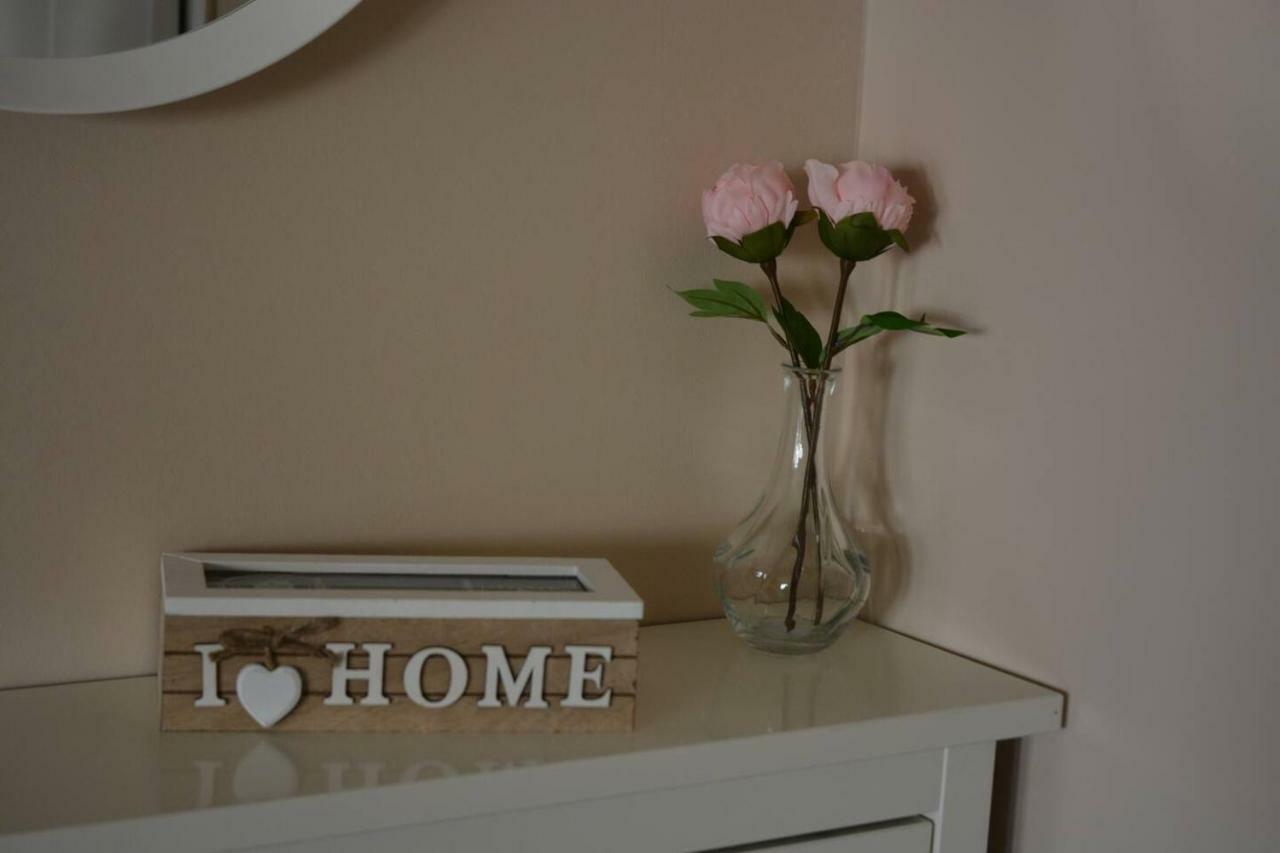 Modern Apartment, 5΄ Walk From Central Metro Station Athen Eksteriør bilde